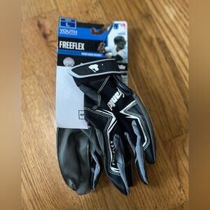 NWT Franklin Free flex Batting Gloves size Youth Large